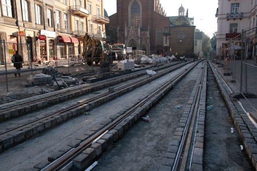 Remont torowiska na placu Dominikańskim w Krakowie