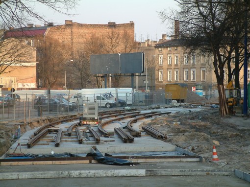 Budowa torowiska w ulicy Dowbora-Muśnickiego w Poznaniu