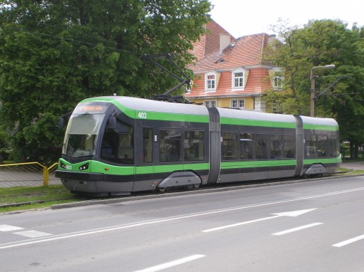 Pesa 121N dojeżdża do pętli Saperów w Elblągu