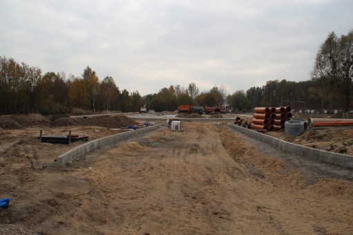 Budowa zajezdni postojowej dla autobusów przy alei Sikorskiego (26 października 2014)
