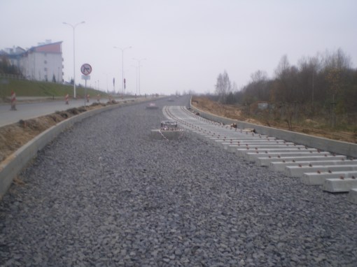 Budowa linii tramwajowej przy ulicy Płoskiego (16 listopada 2014)