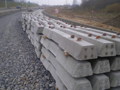 Budowa linii tramwajowej przy ulicy Płoskiego (22 listopada 2014)