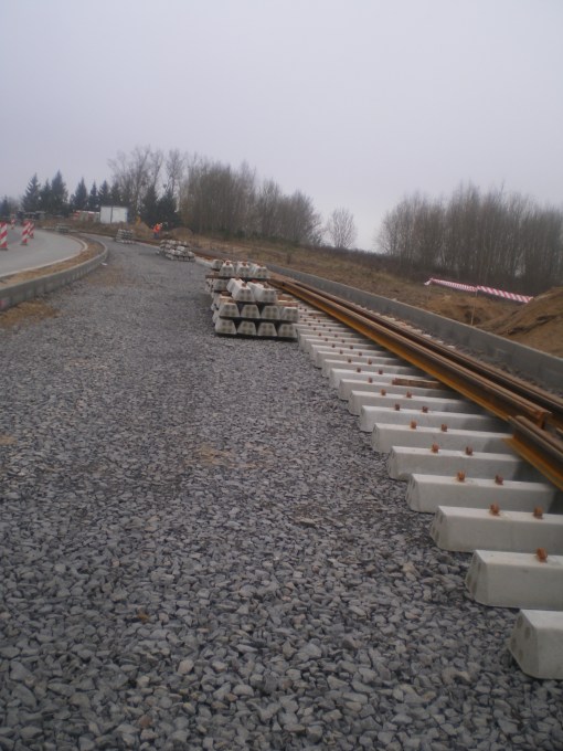 Budowa linii tramwajowej przy ulicy Płoskiego (22 listopada 2014)