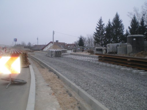 Budowa linii tramwajowej przy ulicy Płoskiego (30 listopada 2014)