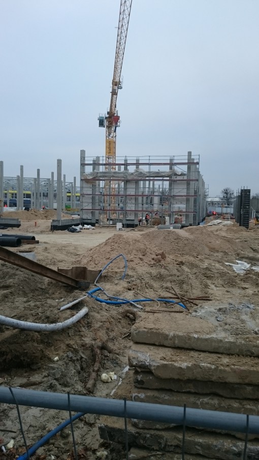 Budowa zajezdni tramwajowej przy ulicy Towarowej i Kołobrzeskiej (1 grudnia 2014)