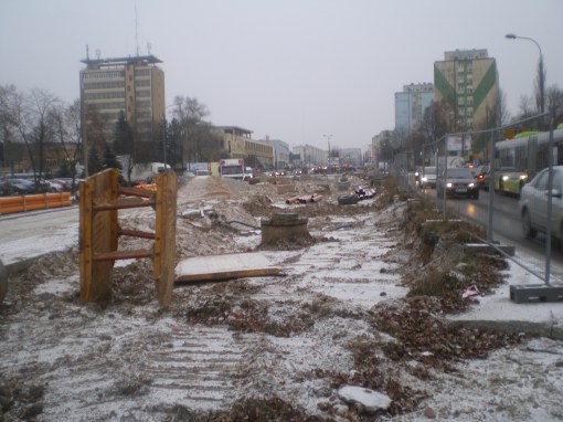 Budowa linii tramwajowej na ulicy Dworcowej (3 grudnia 2014)