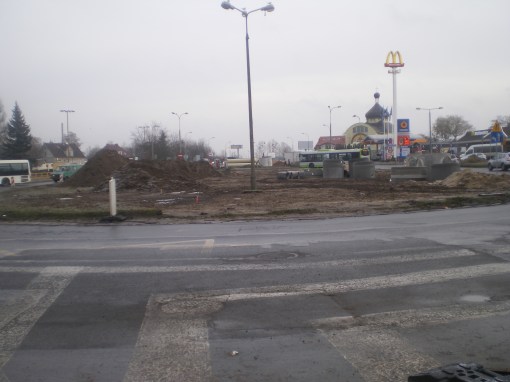 Budowa linii tramwajowej na placu Konstytucji 3 Maja (10 grudnia 2014)