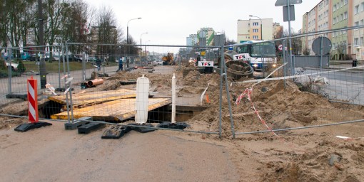 Budowa linii tramwajowej przy ulicy Dworcowej (2 stycznia 2015)