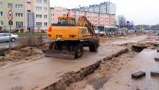 Budowa linii tramwajowej przy ulicy Dworcowej (2 stycznia 2015)