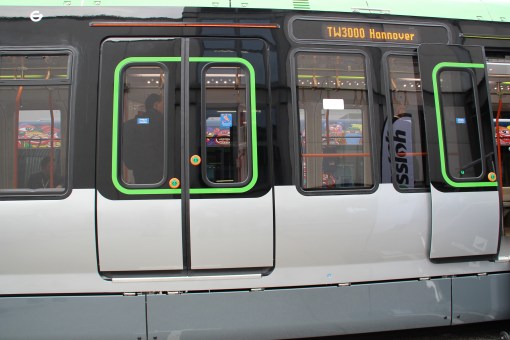 Tramwaj wysokoperonowy (Stadtbahn) Vossloh TW3000 dla Hanoweru