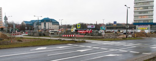 Budowa linii tramwajowej na placu Konstytucji 3 Maja (2 stycznia 2015)