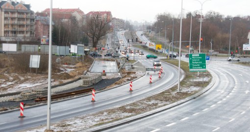 Budowa linii tramwajowej przy ulicy Płoskiego (2 stycznia 2015)