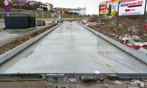 Budowa linii tramwajowej przy ulicy Płoskiego (2 stycznia 2015)