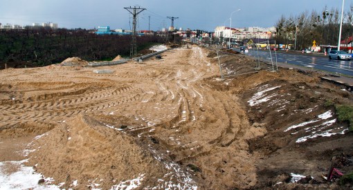 Budowa linii tramwajowej przy alei Sikorskiego (2 stycznia 2015)