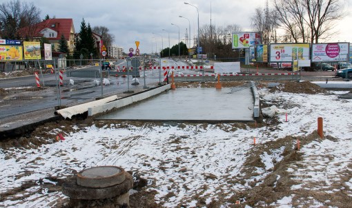 Budowa linii tramwajowej przy alei Sikorskiego (2 stycznia 2015)