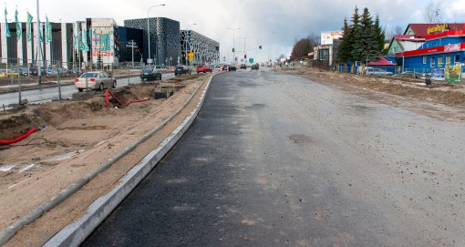 Budowa linii tramwajowej przy alei Sikorskiego (2 stycznia 2015)