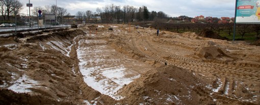 Budowa linii tramwajowej przy ulicy Tuwima (2 stycznia 2015)