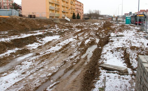 Budowa linii tramwajowej przy ulicy Witosa (2 stycznia 2015)