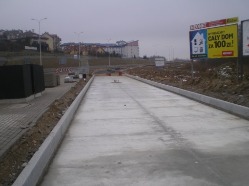 Budowa linii tramwajowej przy ulicy Płoskiego (15 lutego 2015)