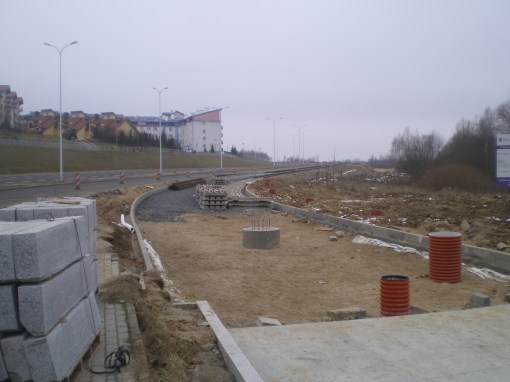Budowa linii tramwajowej przy ulicy Płoskiego (15 lutego 2015)