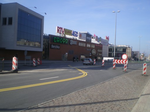 Budowa linii tramwajowej w alei Piłsudskiego (8 marca 2015)