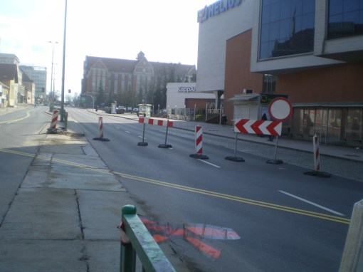 Budowa linii tramwajowej w alei Piłsudskiego (8 marca 2015)