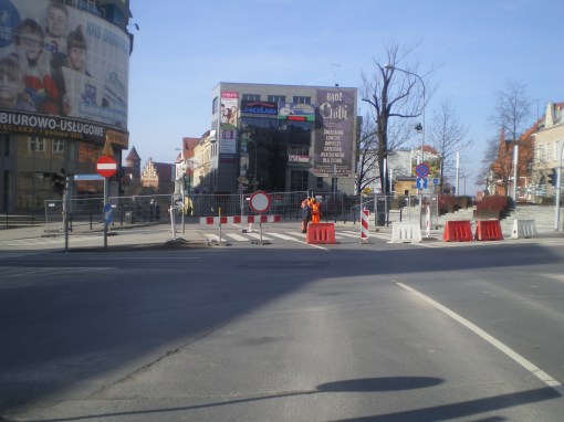 Budowa linii tramwajowej na placu Jana Pawła II (8 marca 2015)