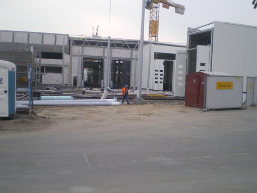 Budowa hali zajezdni tramwajowej przy ulicy Towarowej (20 marca 2015)