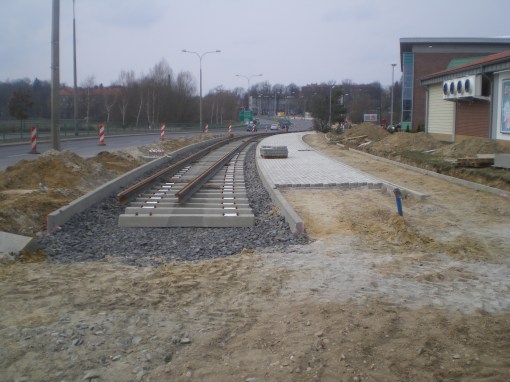 Budowa linii tramwajowej przy ulicy Tuwima (21 marca 2015)