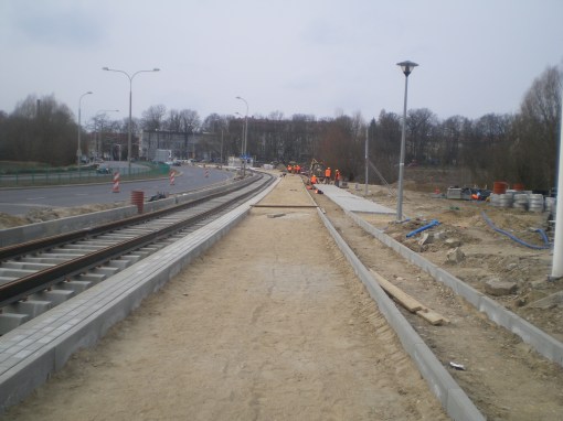 Budowa linii tramwajowej przy ulicy Tuwima (21 marca 2015)