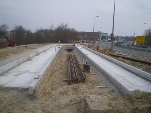 Budowa linii tramwajowej przy ulicy Tuwima (21 marca 2015) - przystanek końcowy przy skrzyżowaniu z aleją Warszawską i ulicą Prawocheńskiego