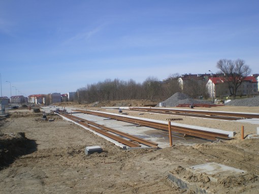 Budowa linii tramwajowej przy ulicy Witosa (22 marca 2015) - przystanek końcowy przy skrzyżowaniu z ulicą Kanta