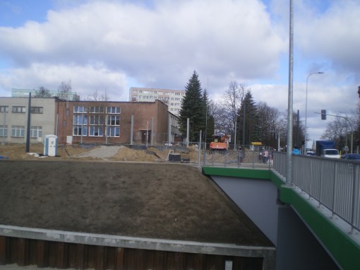 Budowa linii tramwajowej przy ulicy Obiegowej (16 kwietnia 2015)