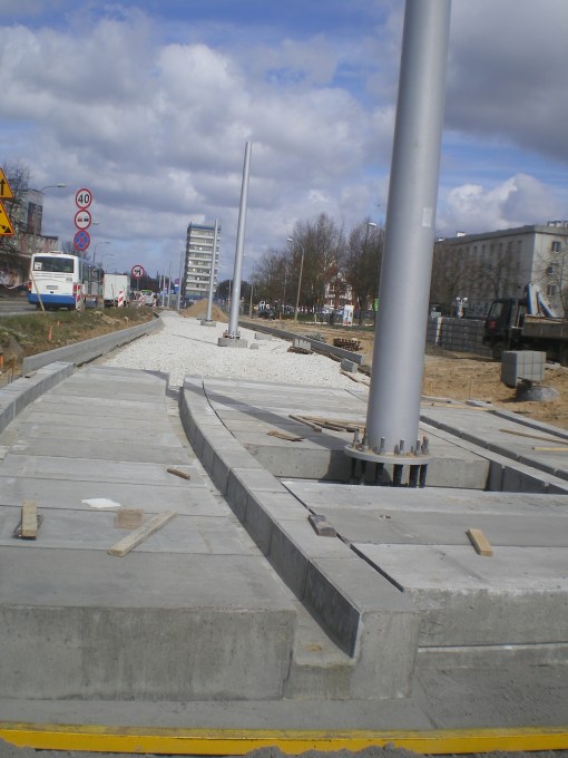 Budowa linii tramwajowej w ulicy Dworcowej (16 kwietnia 2015)