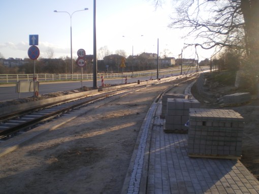 Budowa linii tramwajowej przy ulicy Tuwima (16 kwietnia 2015)