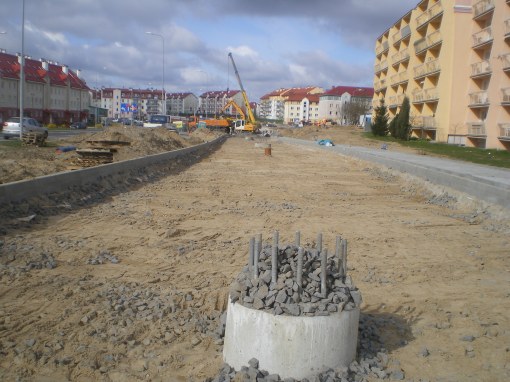 Budowa linii tramwajowej przy ulicy Witosa (17 kwietnia 2015)