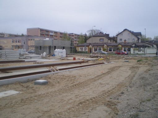 Budowa linii tramwajowej przy ulicy Witosa (28 kwietnia 2015) - przystanek końcowy przy skrzyżowaniu z ulicą Kanta