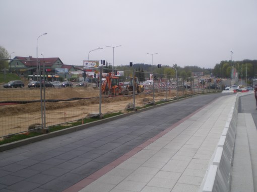 Budowa linii tramwajowej przy alei Sikorskiego (28 kwietnia 2015)