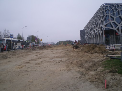 Budowa linii tramwajowej przy alei Sikorskiego (28 kwietnia 2015)