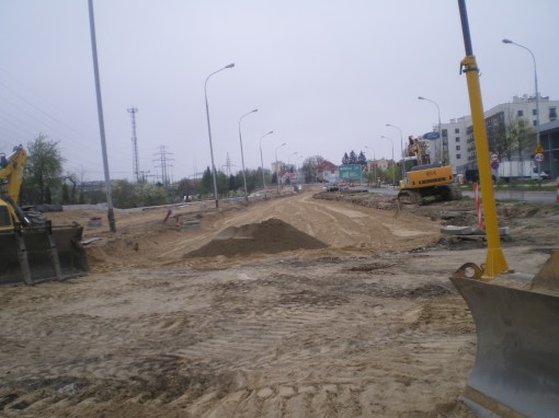 Budowa linii tramwajowej przy alei Sikorskiego (28 kwietnia 2015)