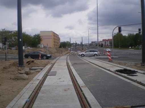 Budowa linii tramwajowej przy ulicy Witosa (10 maja 2015) - skrzyżowanie z ulicami Janowicza i Laszki