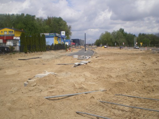 Budowa linii tramwajowej przy alei Sikorskiego (10 maja 2015)