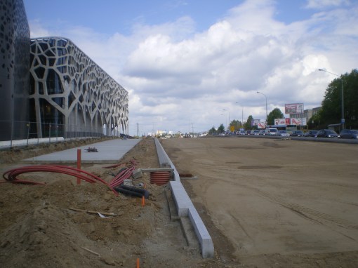 Budowa linii tramwajowej przy alei Sikorskiego (10 maja 2015)