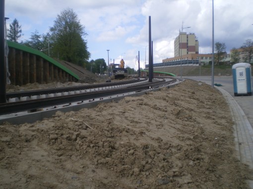 Budowa linii tramwajowej przy ulicy Obiegowej (10 maja 2015)