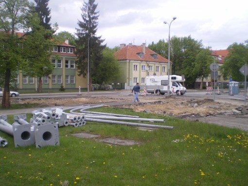 Budowa linii tramwajowej na skrzyżowaniu ulic Kościuszki i Żołnierskiej (10 maja 2015)