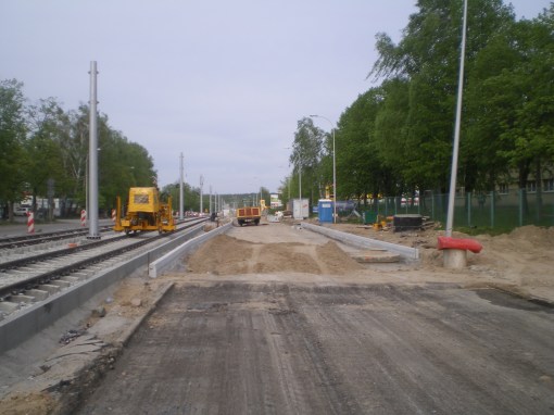 Budowa linii tramwajowej na ulicy Towarowej (13 maja 2015)