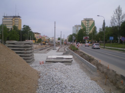 Budowa linii tramwajowej na ulicy Dworcowej (13 maja 2015)