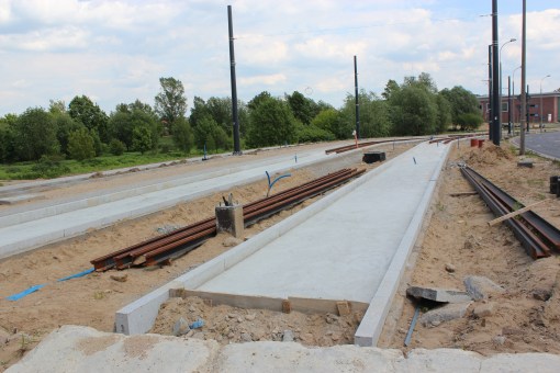 Budowa linii tramwajowej przy ulicy Tuwima (1 czerwca 2015) - przystanek końcowy przy skrzyżowaniu z aleją Warszawską i ulicą Prawocheńskiego