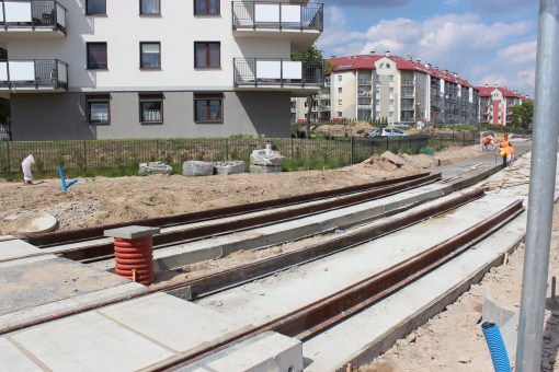 Budowa linii tramwajowej przy ulicy Witosa (1 czerwca 2015)