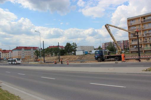 Budowa linii tramwajowej przy ulicy Witosa (1 czerwca 2015)